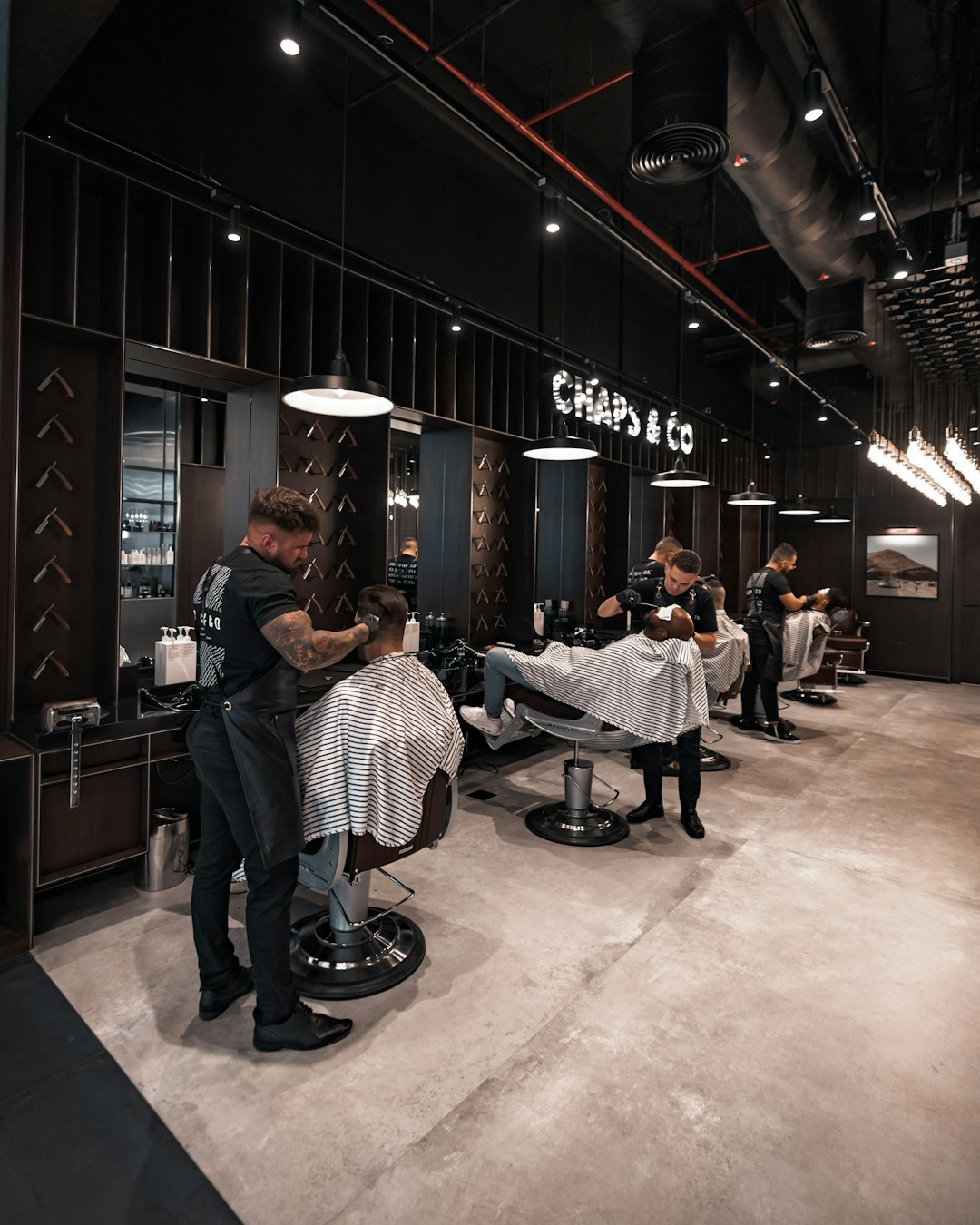 Tagli capelli maschili trendy 2025