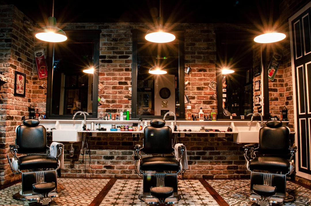 Team Mujeno Barbershop